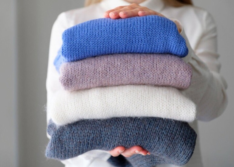 knitted sweater custom clothing manufacturer